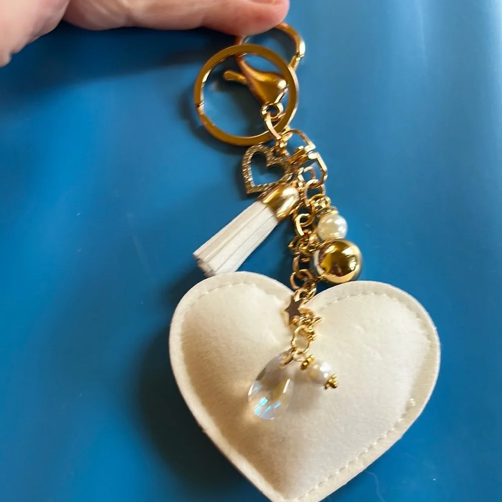 Heart purse charm, key chain, backpack charm. Colors: silver, gold, white - Picture 3 of 5